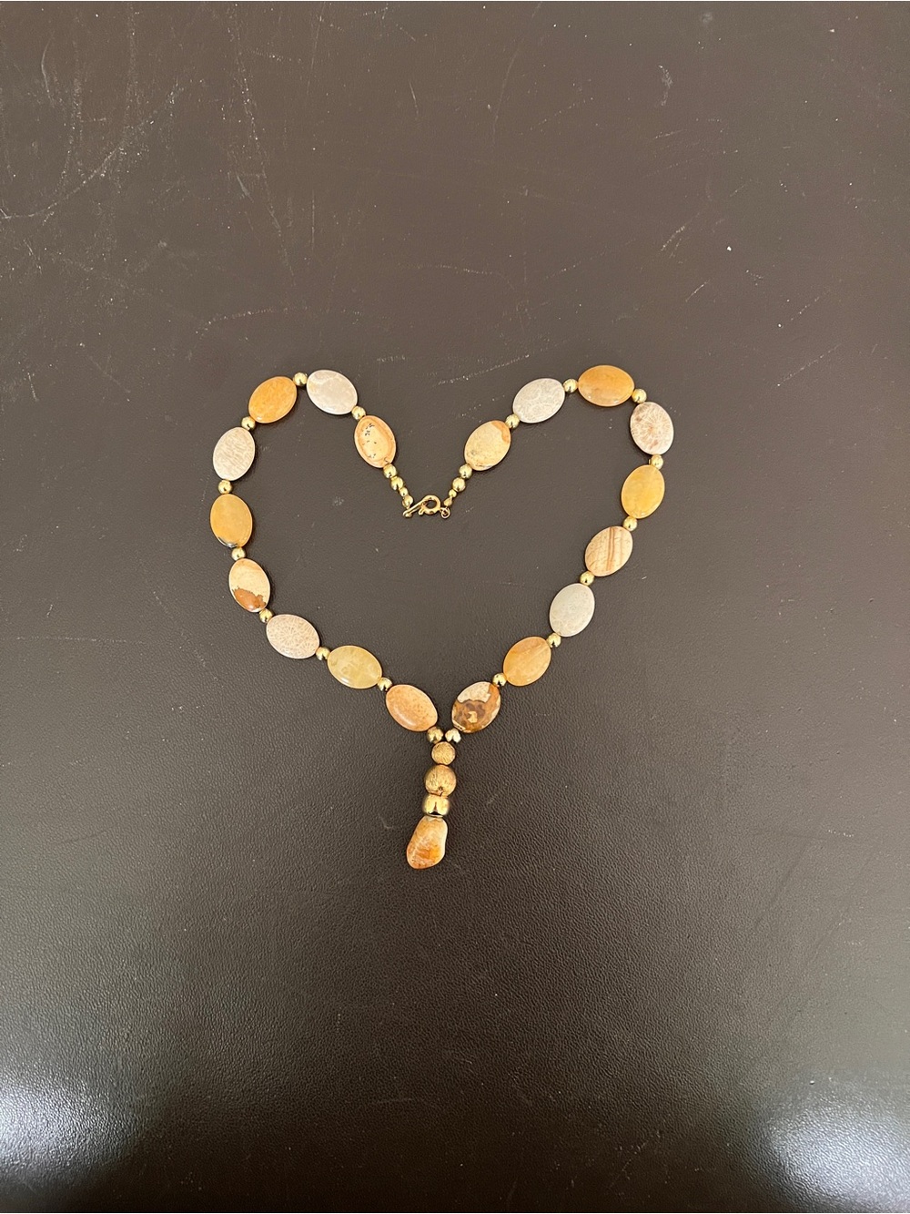Vintage Avon Agate bead and gold tone Y Necklace